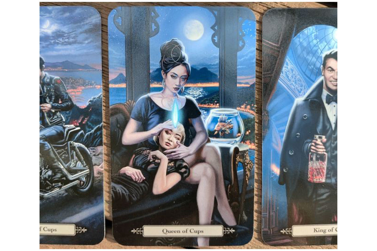 Tarot Of The Vampires | ไพ่ทาโรต์ พร้อมหนังสือคู่มือพิมพ์สี