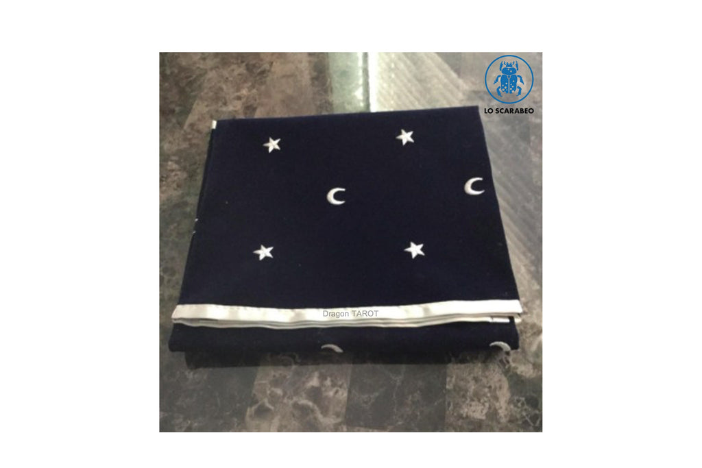 Tarot Cloth Moon & Stars | ผ้าปูไพ่ทาโรต์ลายดวงจันทร์และดวงดาว (ผ้ากำมะหยี่)