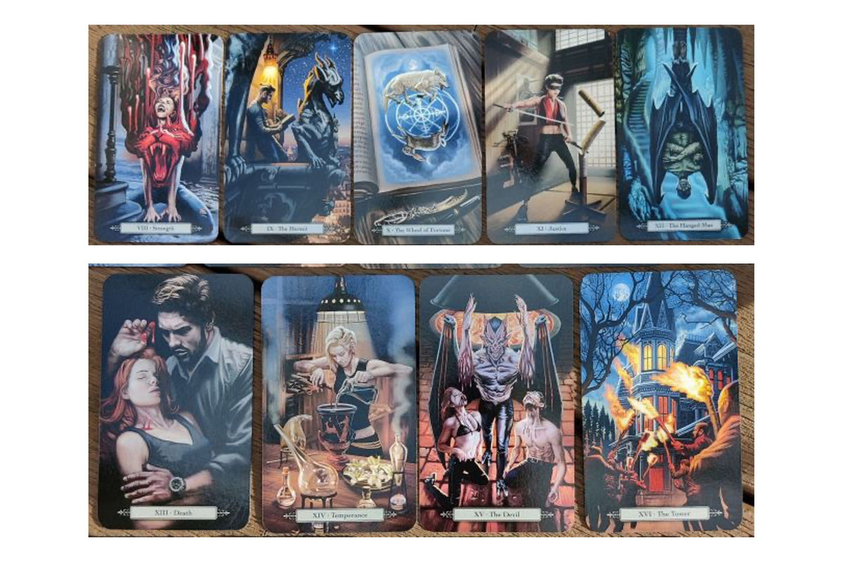 Tarot Of The Vampires | ไพ่ทาโรต์ พร้อมหนังสือคู่มือพิมพ์สี