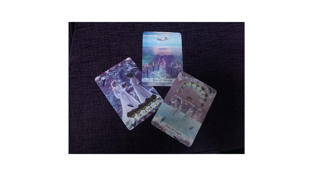 Moon Dust Tarot, The | ไพ่ทาโรต์ขอบทอง พร้อมหนังสือคู่มือ